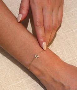 Bracelet Leo (Acier Doré) 8 Bracelet Leo (Acier Doré) -Zagbijoux Boutique 22