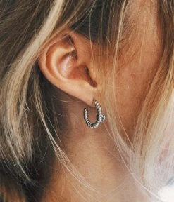 Boucles D'oreilles Samy (Acier Doré) -Zagbijoux Boutique Boucles doreilles Samy scaled 8f30f207 51ab 4bf0 880b 7541f3f7fc2a