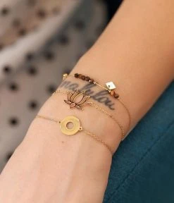 Bracelet Lotus (Acier Doré) -Zagbijoux Boutique Bracelet Divine Bracelet Lotus Bracelet Belo Horizonte 0bf193c1 a507 4dcd 8bef 032fd0b82730