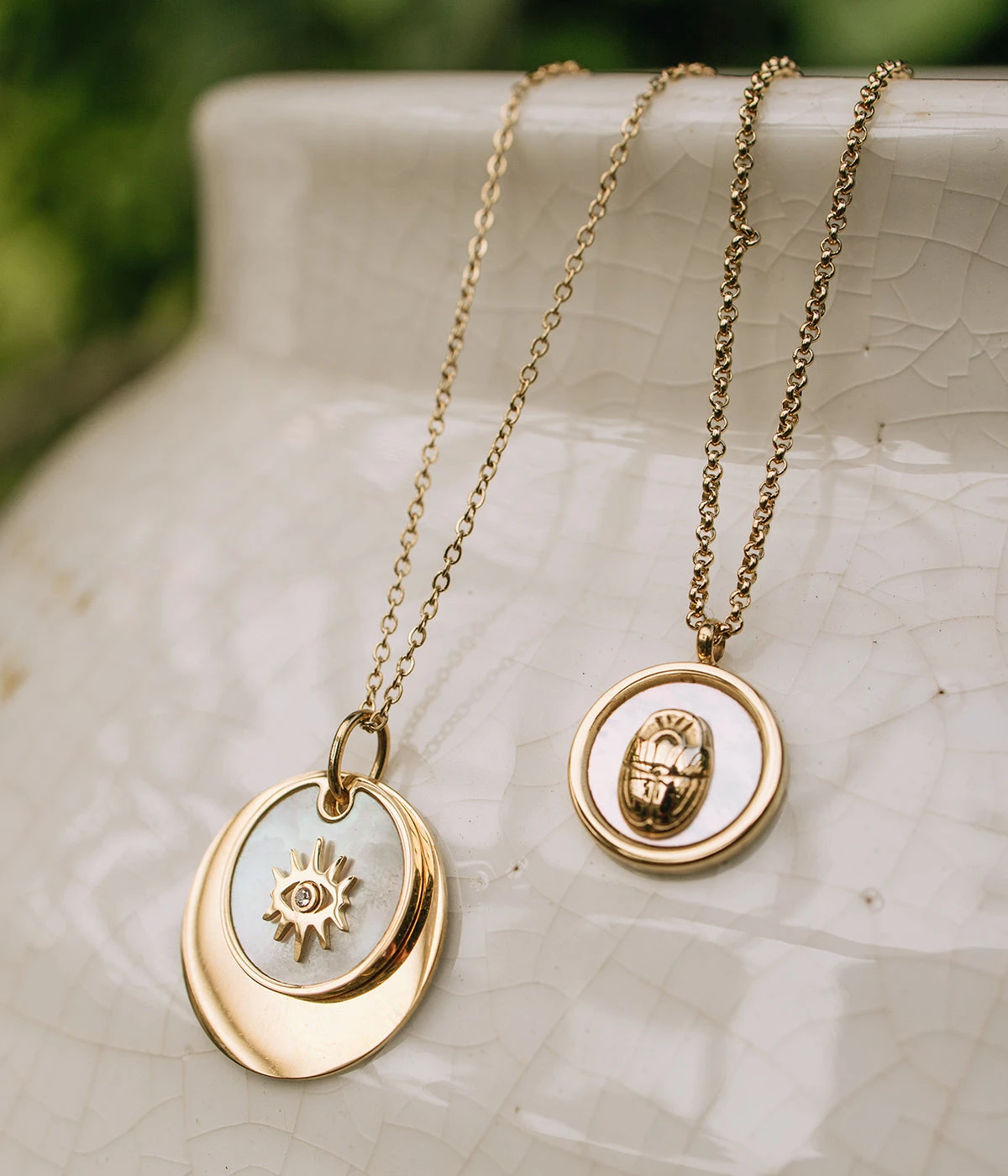 Collier Atoum (Acier Doré) 5 Collier Atoum (Acier Doré) – Image 3