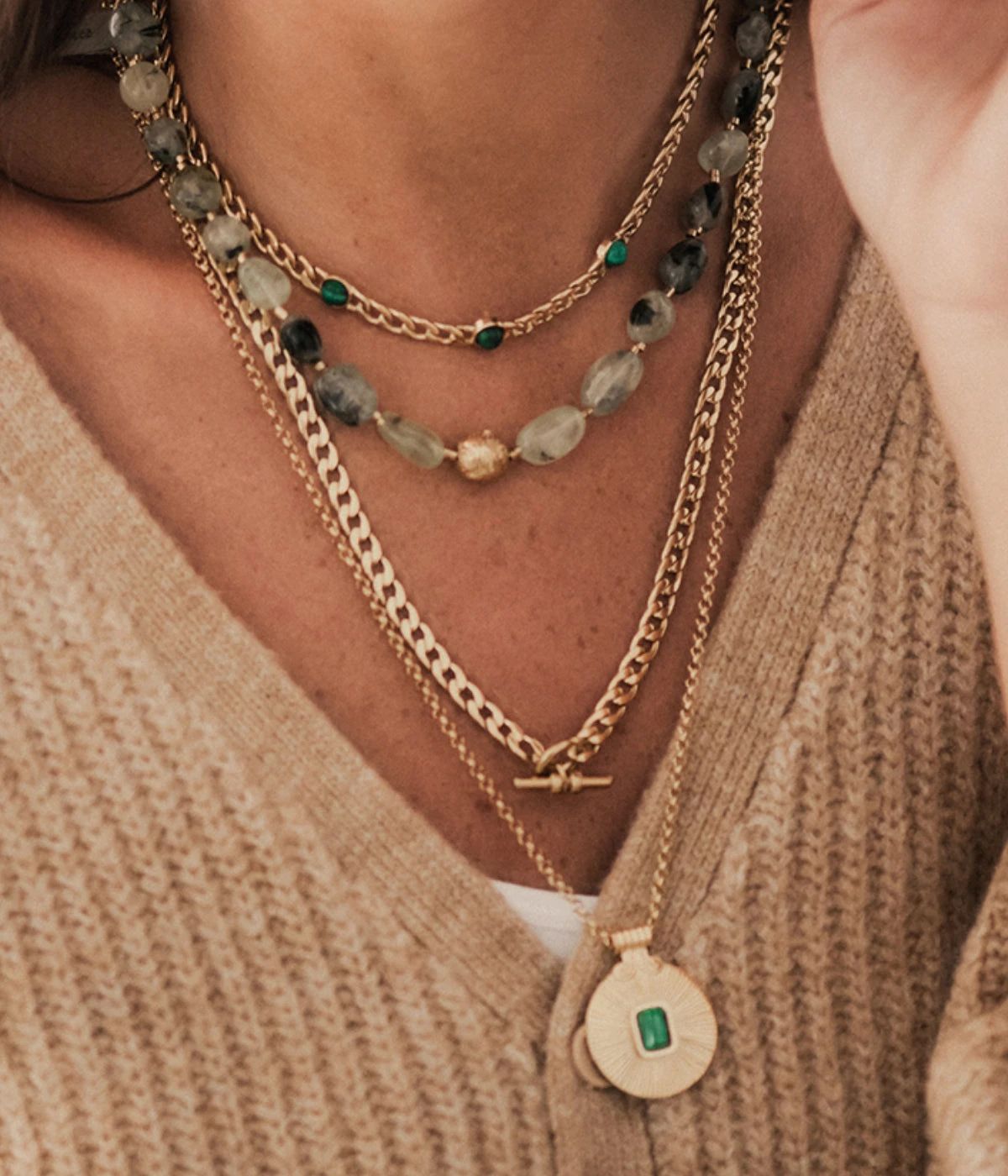 Collier Marina (Acier Doré) 4 Collier Marina (Acier Doré) – Image 2