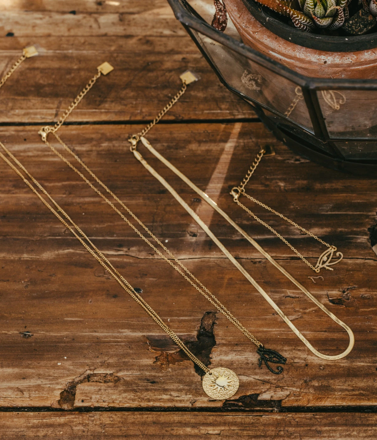 Collier Sunset (Acier Doré) 5 Collier Sunset (Acier Doré) – Image 3