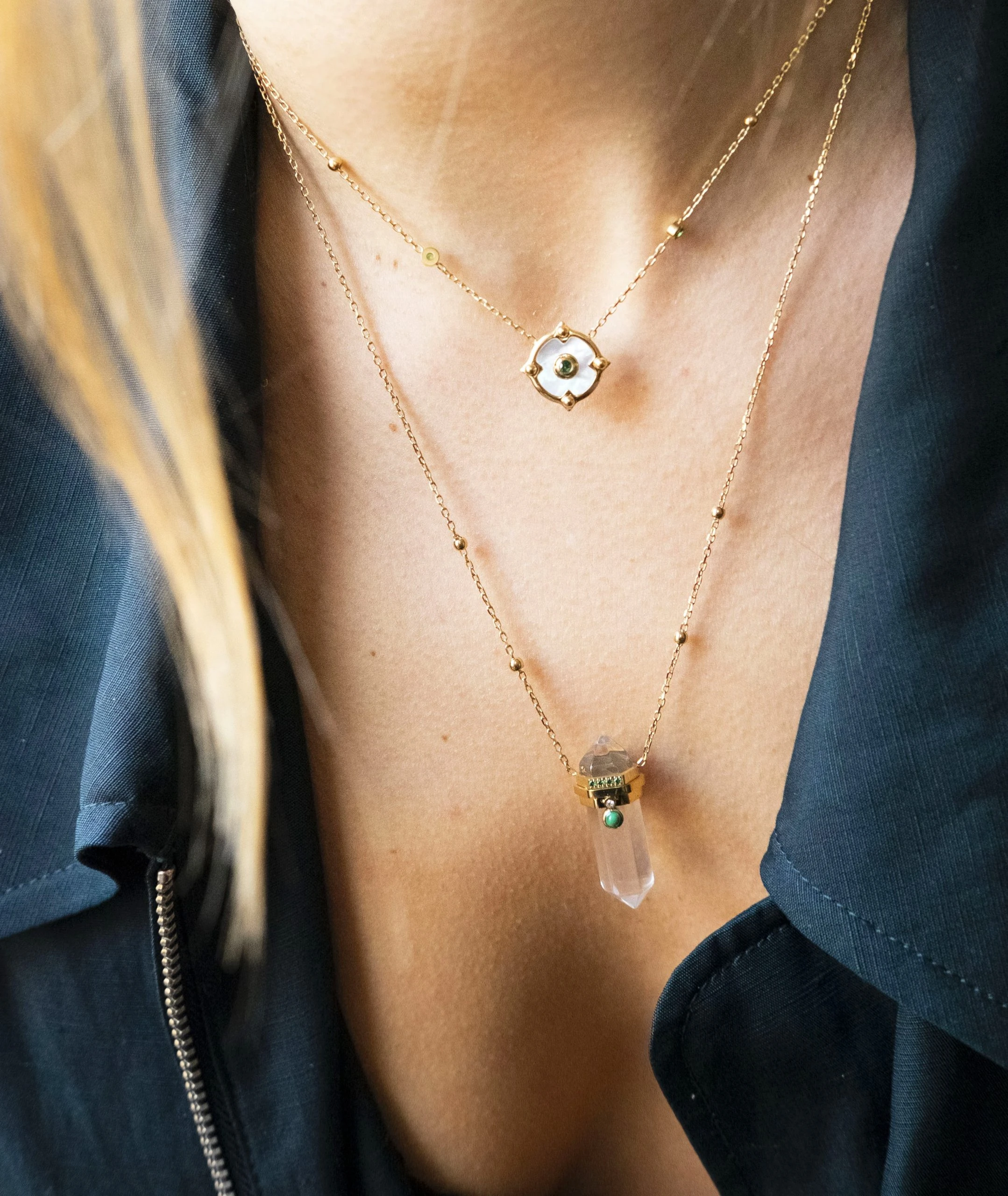 Collier Burna (Acier Doré) 4 Collier Burna (Acier Doré) – Image 2