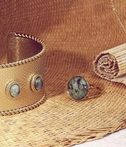 Bague Akilah (Acier Doré) -Zagbijoux Boutique bague akilah acier dore turquoise africaine nature morte