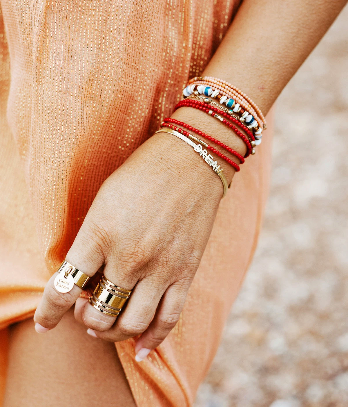 Bague Mandosa (Acier Doré) 4 Bague Mandosa (Acier Doré) – Image 2