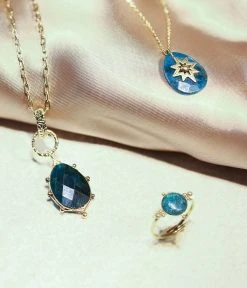 Bague Salomé (Acier) -Zagbijoux Boutique bague salome acier dore apatite nature morte 9e27cf56 3d9d 4748 ace2 dfec9e866d09