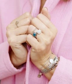 Bague Swan (Acier) -Zagbijoux Boutique bague swan acier portee 1