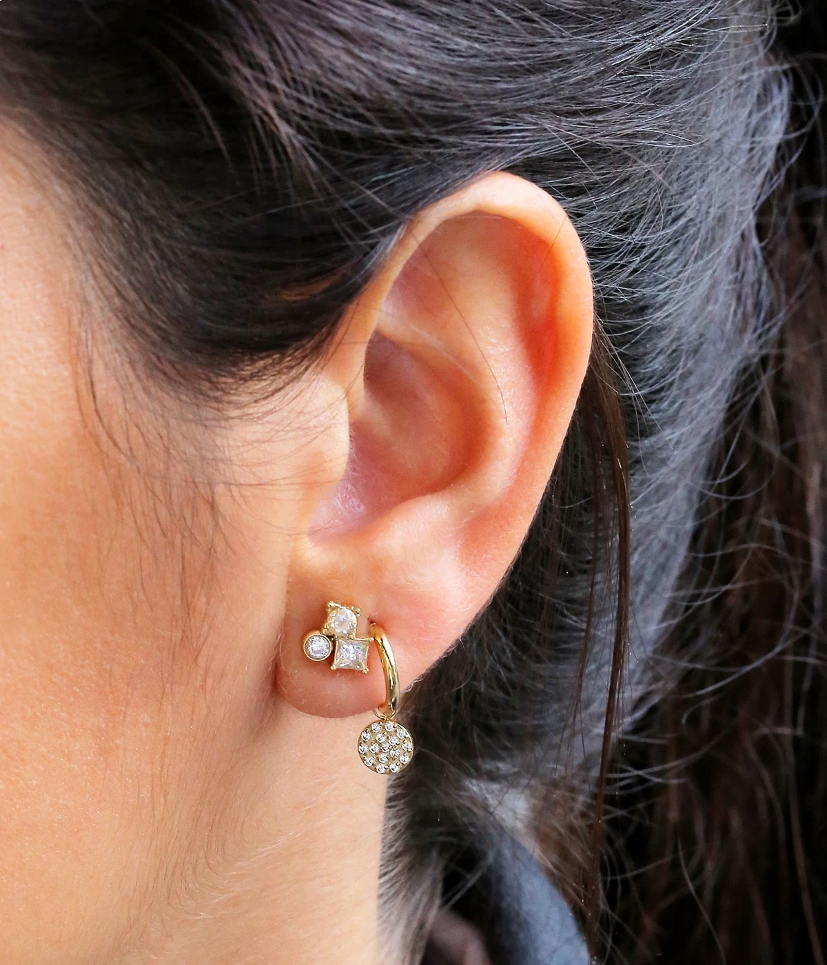 Boucles D'oreilles Créoles Choupette (Acier Doré) 4 Boucles D'oreilles Créoles Choupette (Acier Doré) – Image 2