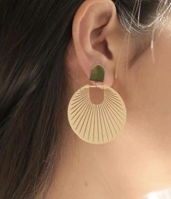 Boucles D'oreilles Mandarin (Acier Doré) -Zagbijoux Boutique boucles doreilles mandarin acier dore portees