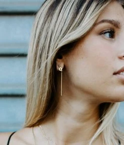 Boucles D'oreilles Sword (Acier Doré) 8 Boucles D'oreilles Sword (Acier Doré) -Zagbijoux Boutique boucles doreilles sword acier dore