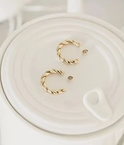 Boucles D'oreilles Torsade (Acier) -Zagbijoux Boutique boucles doreilles torsade acier dore nature morte 79e764b3 312e 4dfc 93dd 97df164a3120