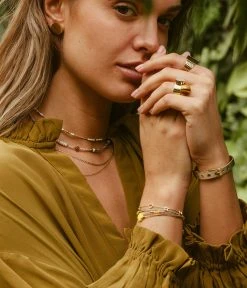 Bracelet Velaz (Acier Doré) -Zagbijoux Boutique braceletvelaz bonada colliervedelem baguepetra baguecarli baguebenedicte