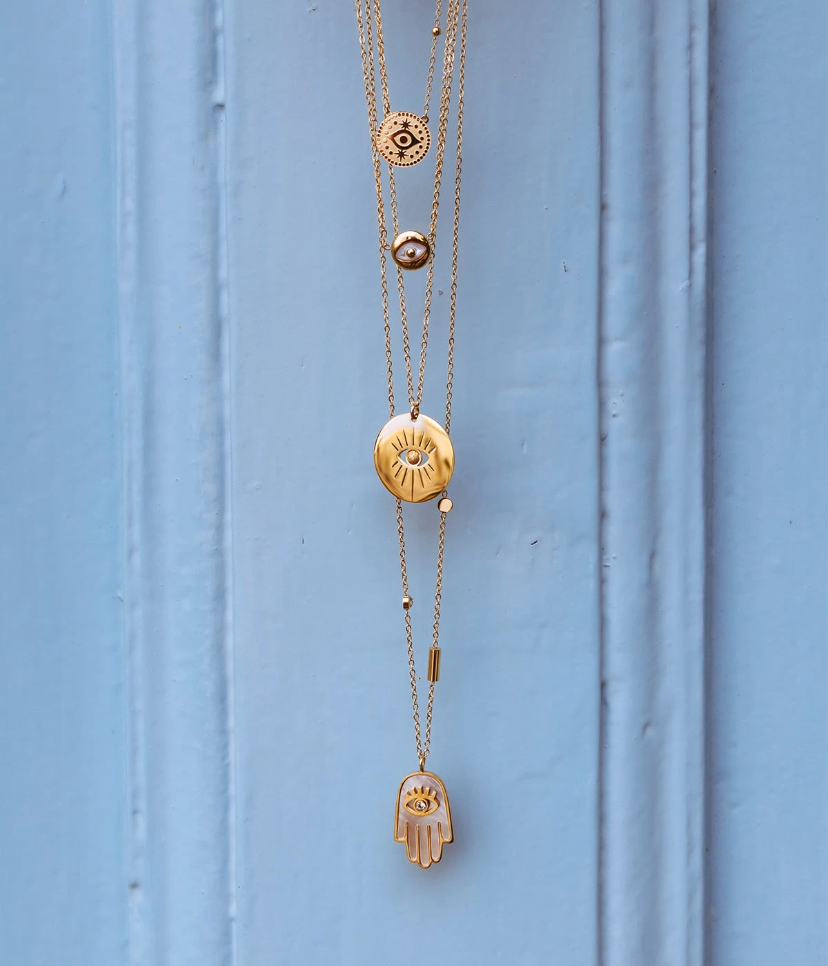 Collier Isis (Acier Doré) 5 Collier Isis (Acier Doré) – Image 3